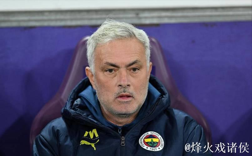 穆里尼奥逆境爆发:62岁传奇带队欧冠两连胜,排名狂升10位 穆里尼奥逆境爆发:62岁传奇带队欧冠两连胜,排名狂升10位