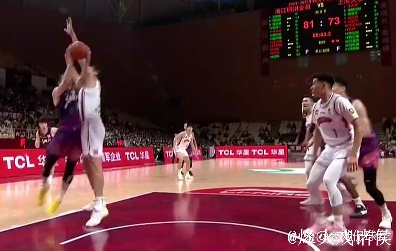 CBA-全队表现出色 上海久事大胜浙江稠州金租 CBA-全队表现出色 上海久事大胜浙江稠州金租