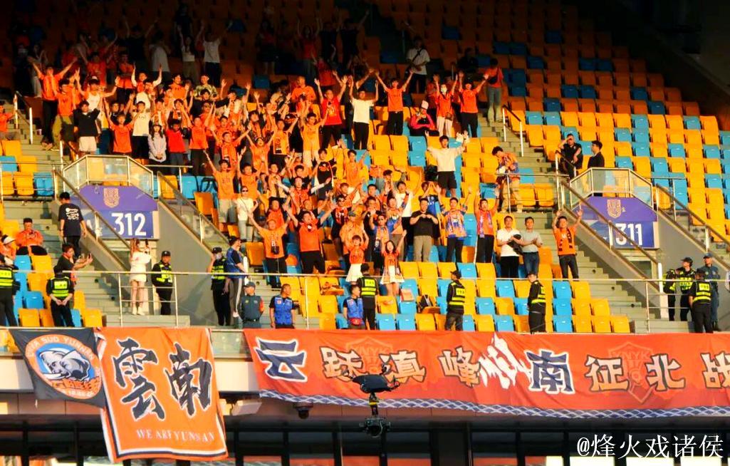 云南玉昆队史首次中超两连胜:守住城门 攻陷津门 云南玉昆队史首次中超两连胜:守住城门 攻陷津门